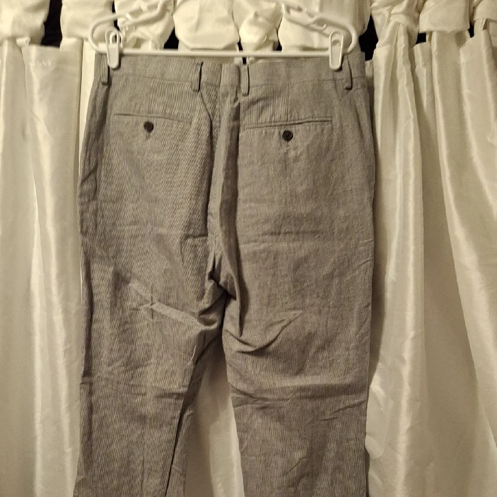 Banana Republic elegant gray